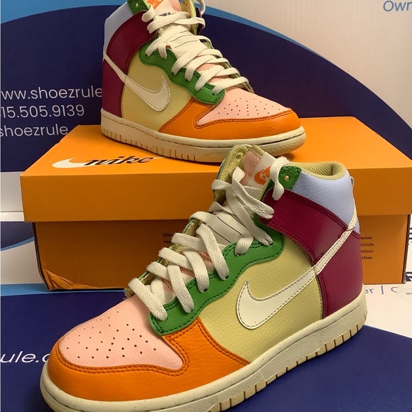 Nike Dunk High Next Nature Kids Size 5.5y - Picture 6 of 10